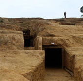 Discovered 600 ancient tombs dating back thousands of years