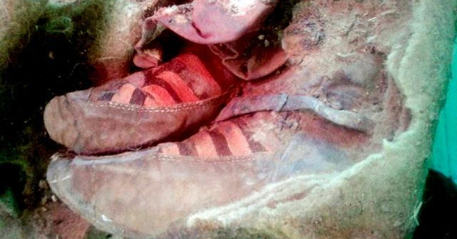 Discovered a 1500-year-old female mummy in Mongolia