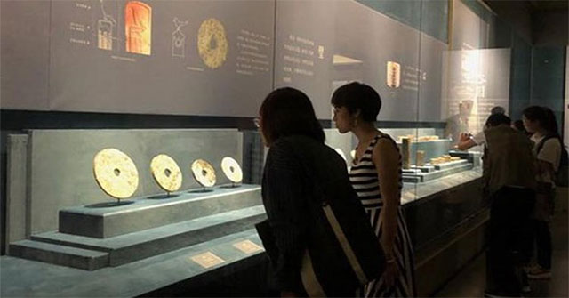 Discovered a 4,300-year-old jade disc in China