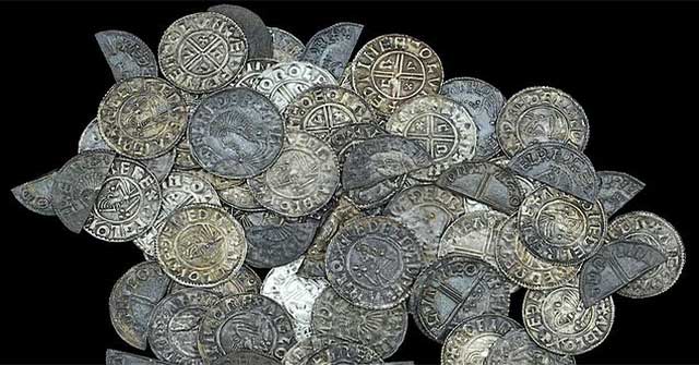 Discovered a thousand-year-old vault worth £ 50,000