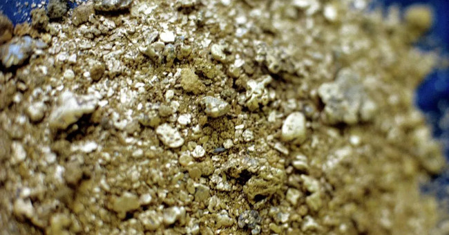 Discovered gold and silver 900 tons mines in Russia