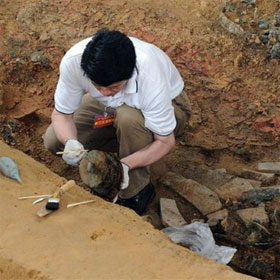 Discovered the grave of the female prime minister in Vo Tac Thien