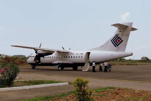 Discovered the wreckage of the plane falling Indonesia, all passengers died