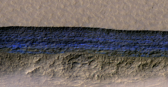 Discovering a 130-meter-thick ice shelf hidden under the surface of Mars