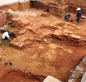 Discovering Cham thousand-year-old relic in Da Nang