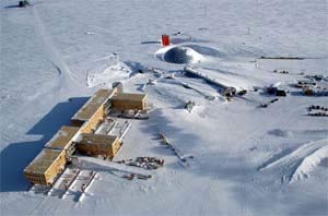 Discovering huge lakes in the Antarctic ice