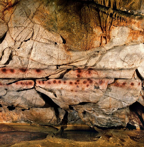 Discovery of art caves near 50000 years old