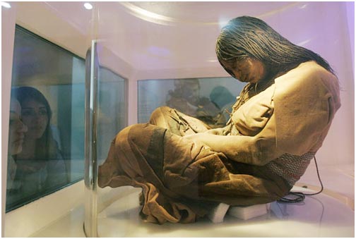 Display mummy 500 year old virgin