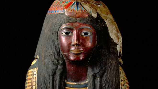 Dispute the yellow mask of the 3,200-year mummy