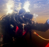 Dive to the bottom of the coldest lake in the winter