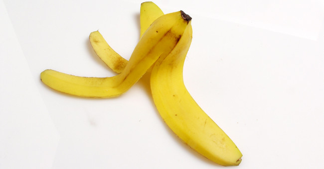 Do not throw banana peels after eating because they are completely edible like guts
