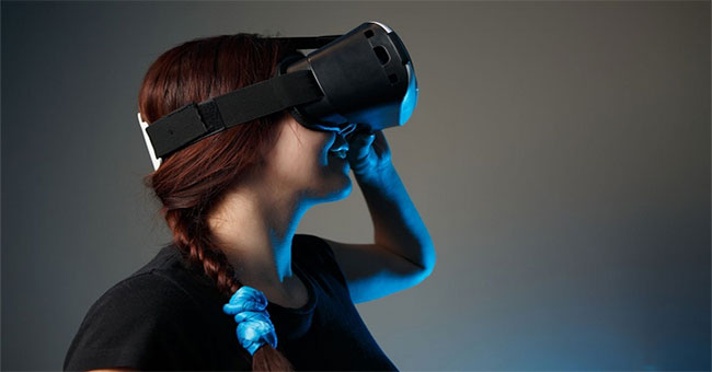 Do you have fear of heights?  VR will be 'hero' to rescue you