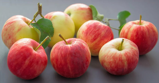 Do you know how to wash pesticides outside the apple shell according to scientific standards?