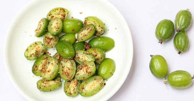 Do you know why when we eat sour, we are agitated?