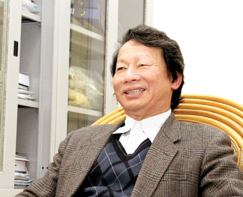 Dr. Tran Viet Hung: The reviewer must go with the consultant