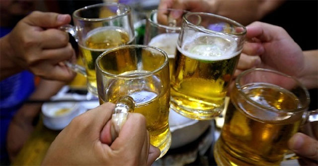 Drink alcohol or beer more toxic?