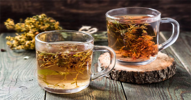 Drinking tea from St. John's grass overdose may be the trigger for psychosis