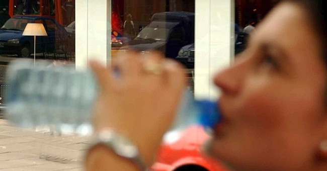 Driving when thirsty is dangerous to drink alcohol?