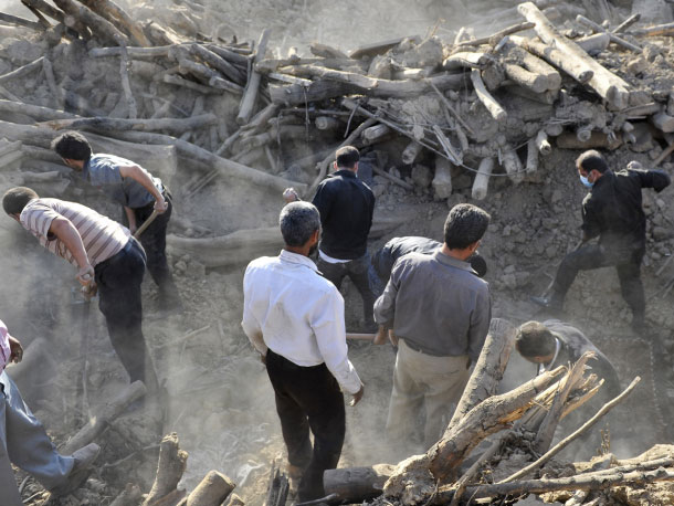 Dual earthquake decoding in Iran