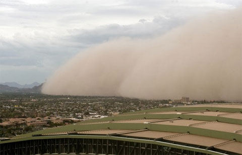 Dust storm devoured many American cities
