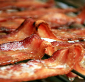 Eating more processed meat increases the risk of premature death