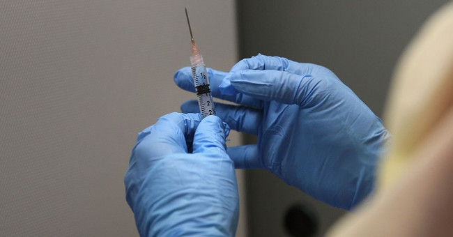 Ebola vaccine may be completed in 2017