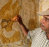 Egypt discovered the tomb of the Pharaoh era writer