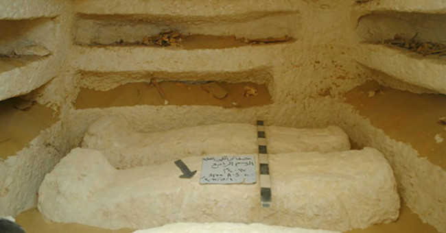 Egypt excavated 3 ancient 2,000-year-old tombs containing many stone coffins