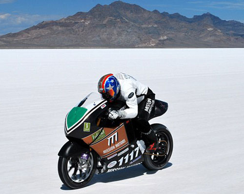 Electric motorcycles accelerate faster than cars