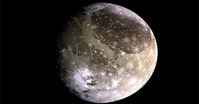 Electric waves from Jupiter's moon threaten the spacecraft