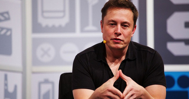 Elon Musk claims to link the human brain to the computer for four years