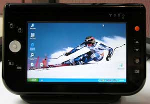 Eo v7110 - Ultra Mobile PC is super thin