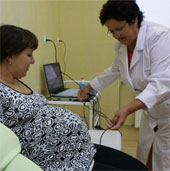 Equipment for continuous monitoring of fetal development