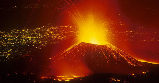 Europe's largest volcano can slide into the sea causing tsunamis