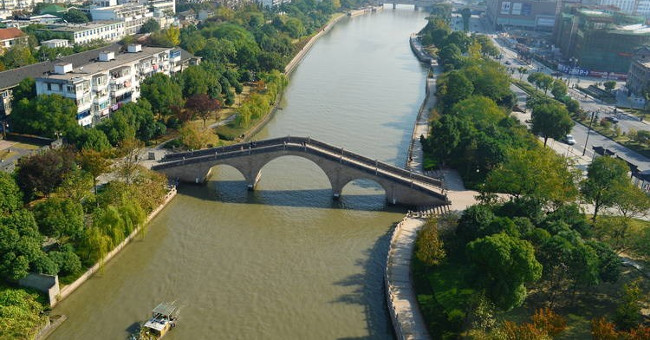 Explore the most magnificent canal in the ancient world