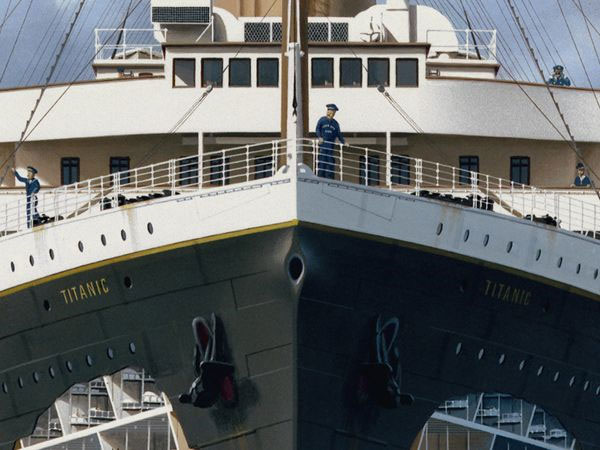 Explore the Titanic's interior