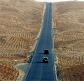 Explore the world's longest desert highway