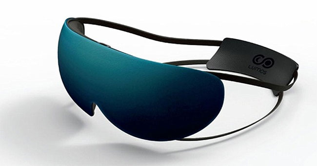 Eye shields reset the circadian rhythm in the body, improving sleep