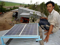 Farmers turn solar energy into electricity