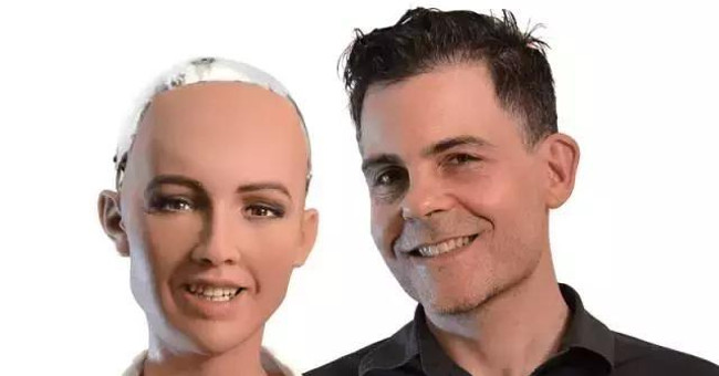Father robot Sophia: people will marry robots in 2045