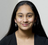 Female students have higher IQ