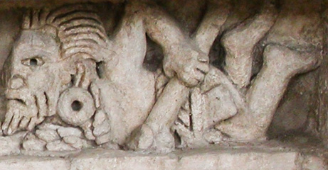 Femur is the power symbol of the ancient Zapotec?