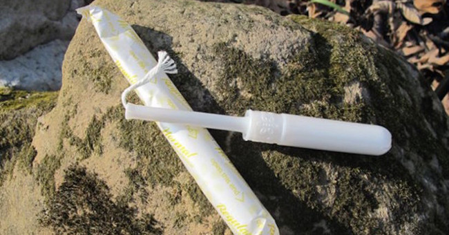 Filter water with sanitary pads - vital tips when you don't have clean water to use
