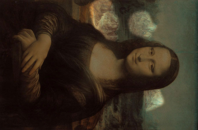 Find animal pictures in the Mona Lisa painting