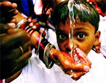 Find clean water sources: from small projects