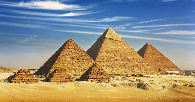 Find out how the Egyptians moved giant stones to 800km to build pyramids