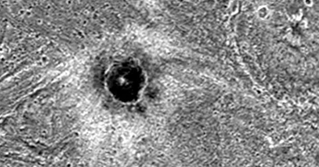 Find the bizarre structure on Jupiter's Moon