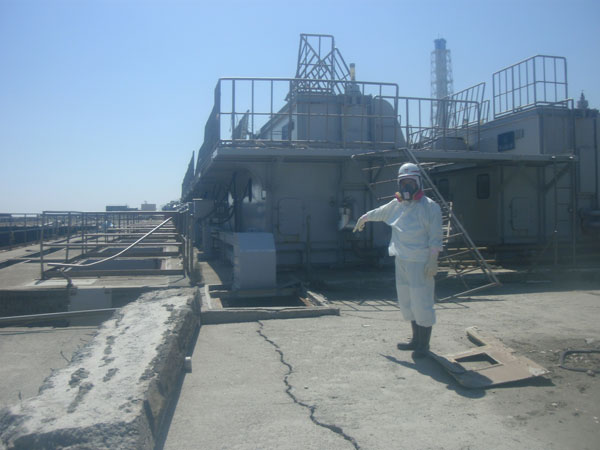 First move nuclear fuel in Fukushima