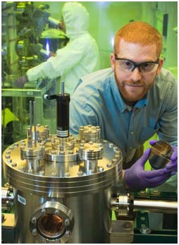 First spintronic components use commercial Si