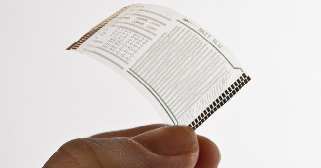 Flexible memory opens the war on the bent phone